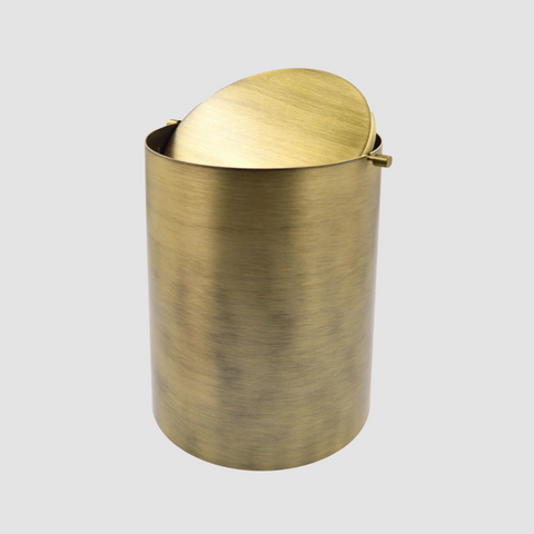 Country Swing-Top Trash Can